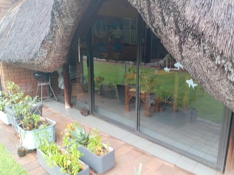 3 Bedroom Property for Sale in Stilfontein North West